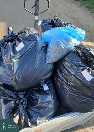 20251203_114224 L.jpg