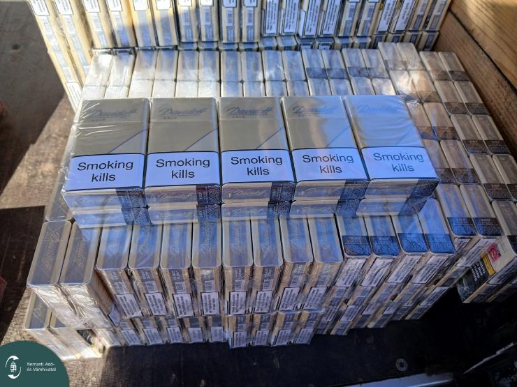 20251019_143551 L.jpg