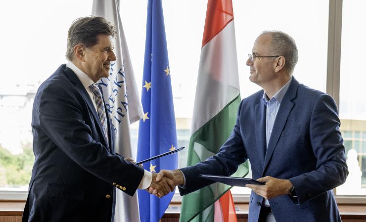 Közösen segíti a hazai vállalkozásokat az MKIK és a NAV
