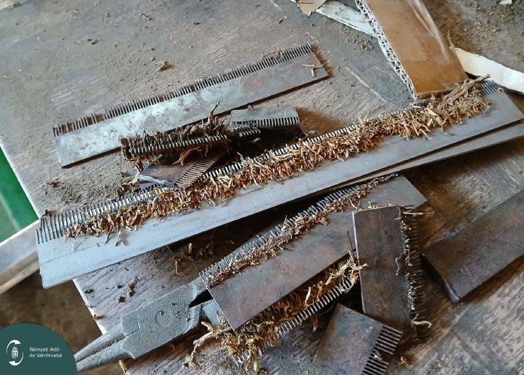 20251203_085906 L.jpg